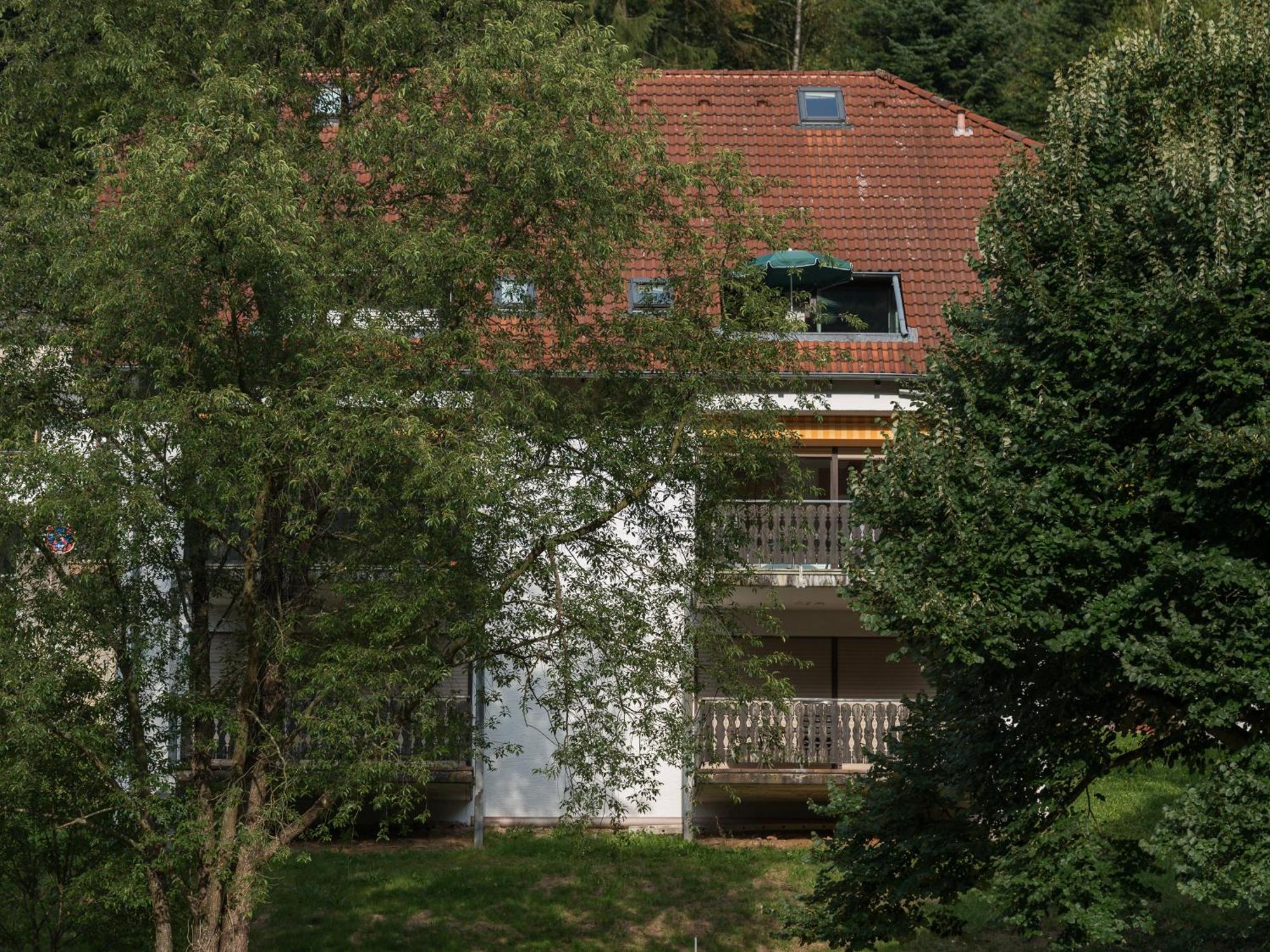 Ferienwohnung Sonnenschein Bad Herrenalb Esterno foto